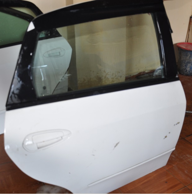 ÇIKMA FİAT LİNEA KAPISI ARKA SAĞ